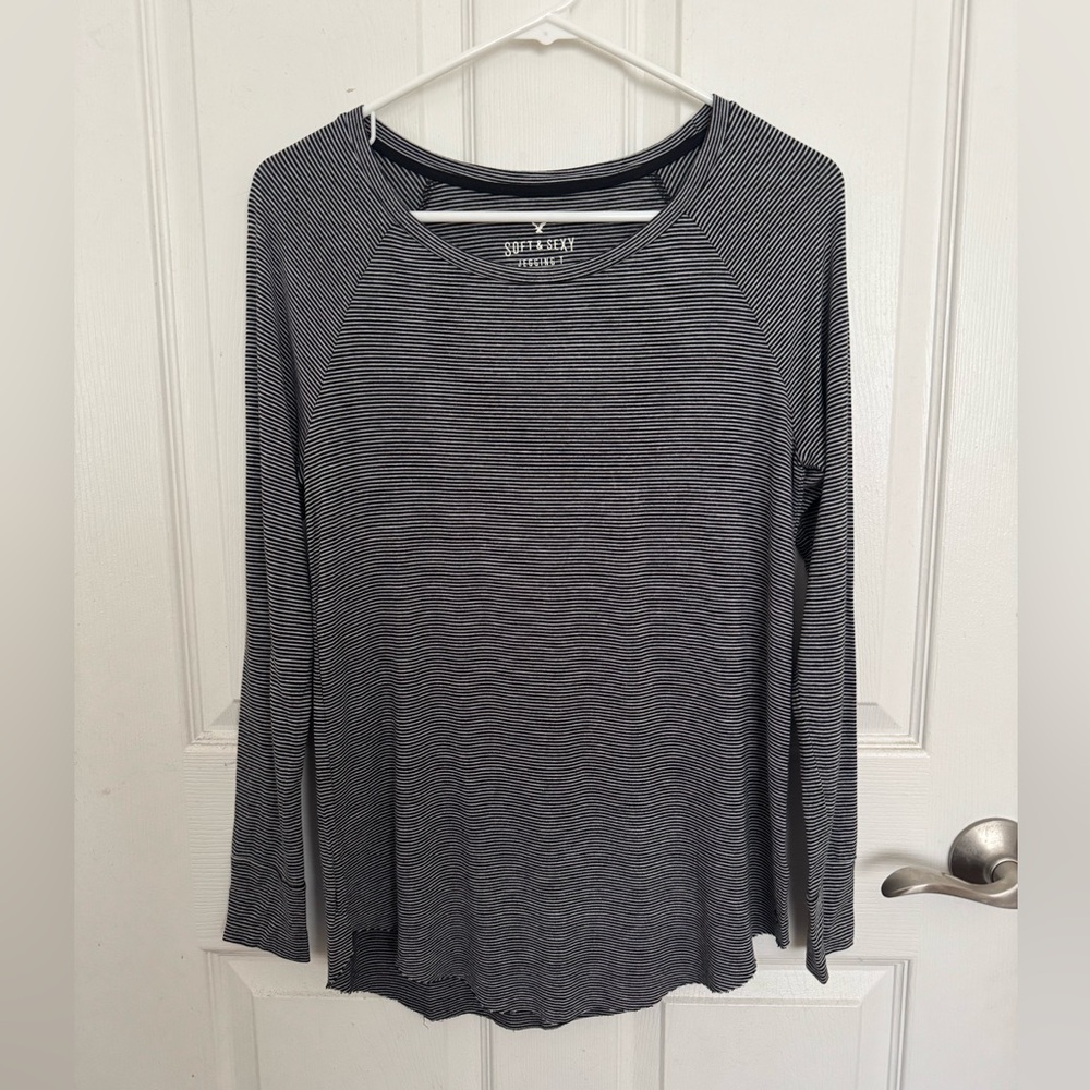 American Eagle Soft & Sexy Jegging T